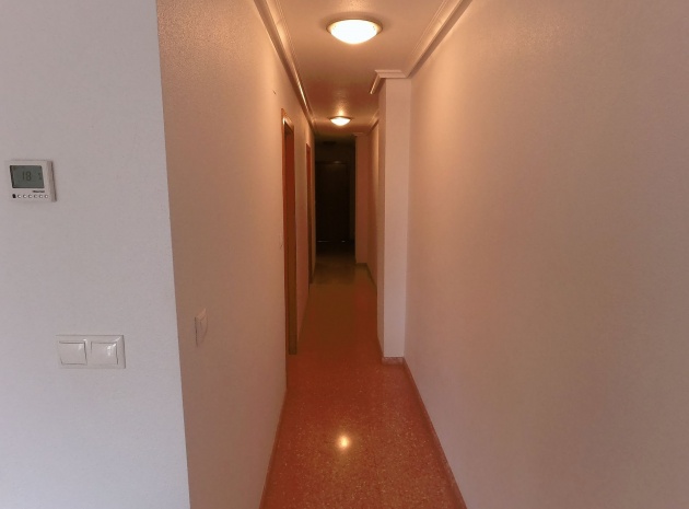 Resale - Apartment - Almoradi