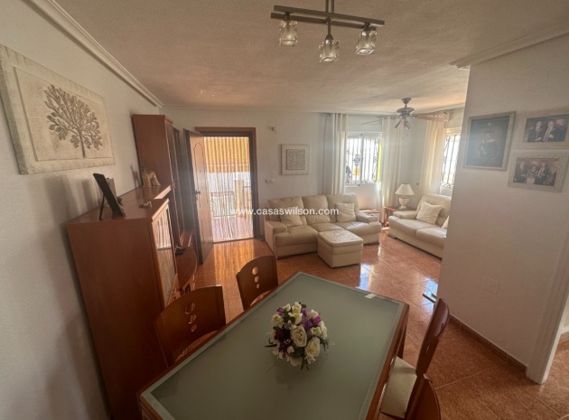 Resale - Villa - Los Montesinos - entre naranjos