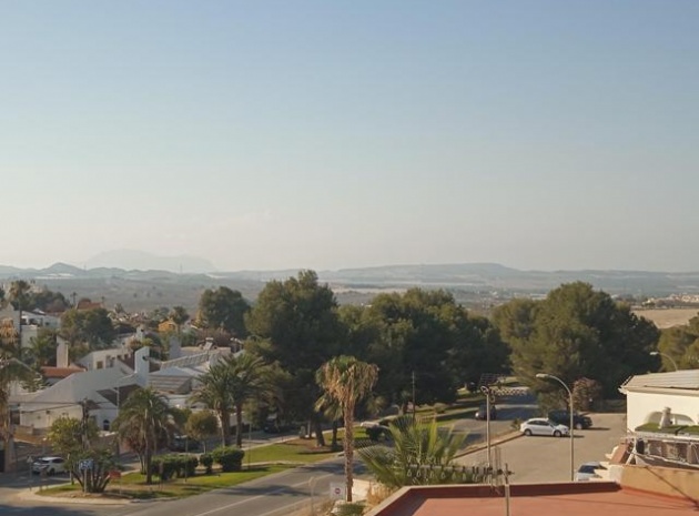 Återförsäljning - Lägenhet - San Miguel de Salinas - Los Pinos