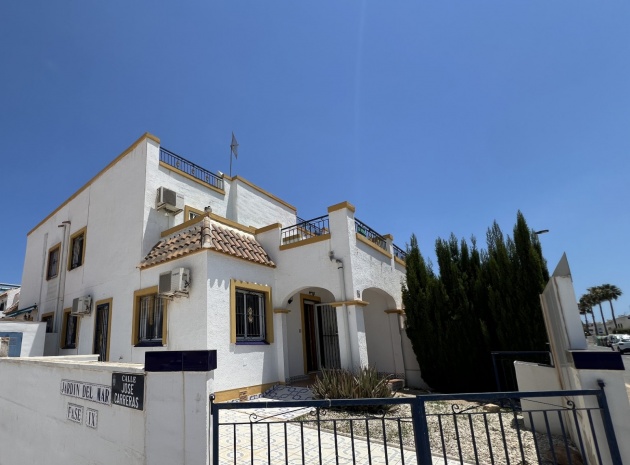 Resale - Villa - Torrevieja - jardin del mar