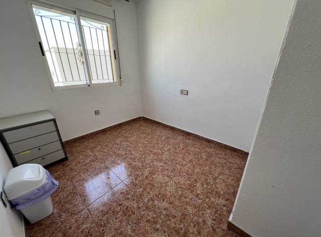 Resale - Villa - Torrevieja - jardin del mar