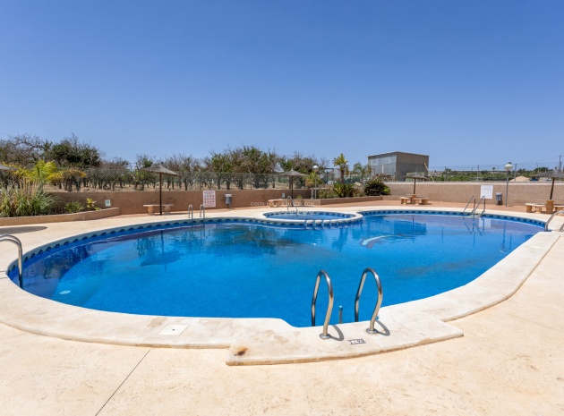 Resale - Villa - Guardamar del Segura - El Raso