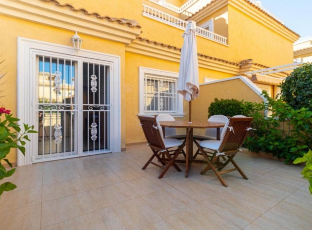 Resale - Townhouse - Los Altos - Mariblanca