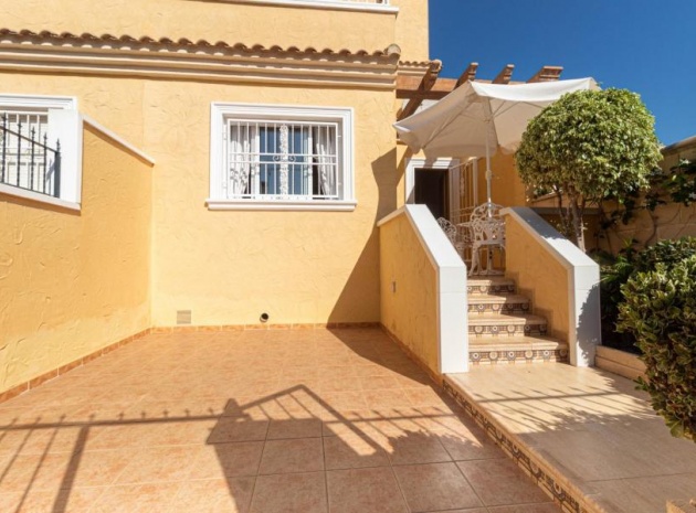 Resale - Townhouse - Los Altos - Mariblanca