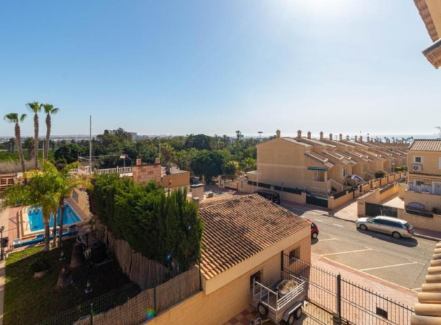 Resale - Townhouse - Los Altos - Mariblanca