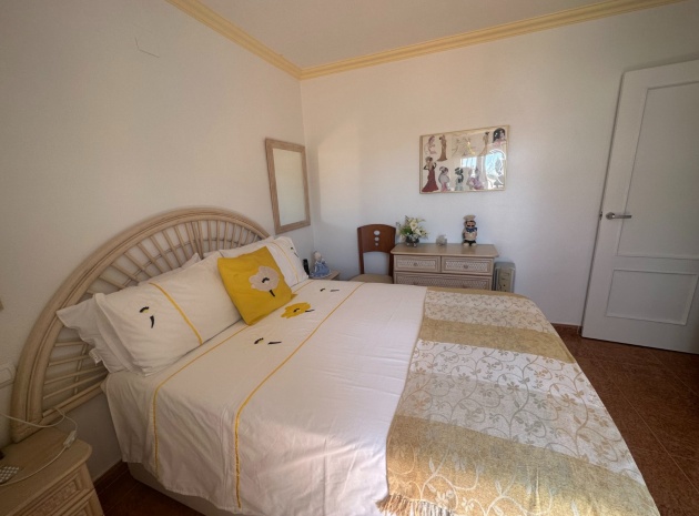 Resale - Townhouse - Los Montesinos - Entre Naranjos