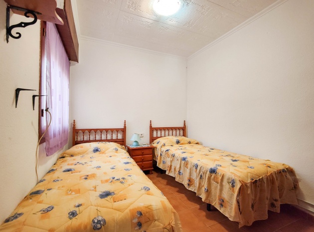 Wiederverkauf - Bungalow - Torrevieja - Nueva Torrevieja