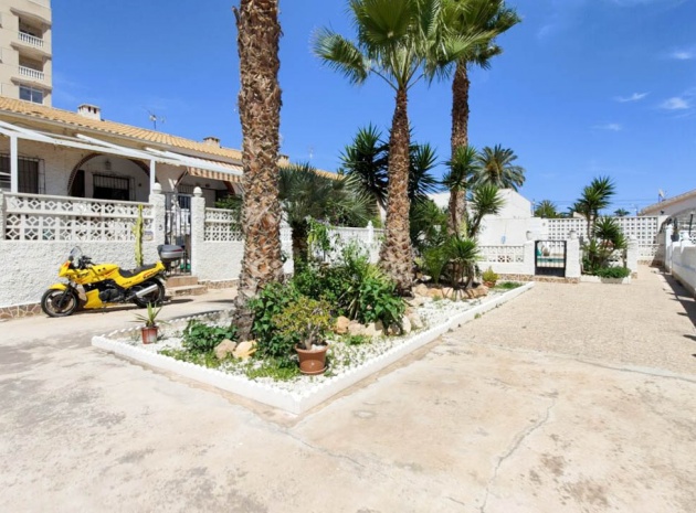 Resale - Bungalow - Torrevieja - Nueva Torrevieja