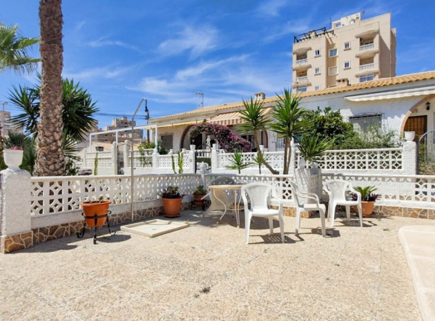 Resale - Bungalow - Torrevieja - Nueva Torrevieja