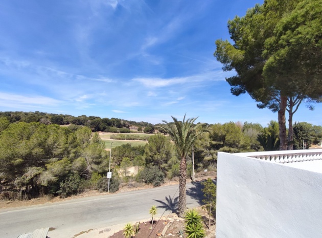 Resale - Townhouse - Villamartin - verdemar