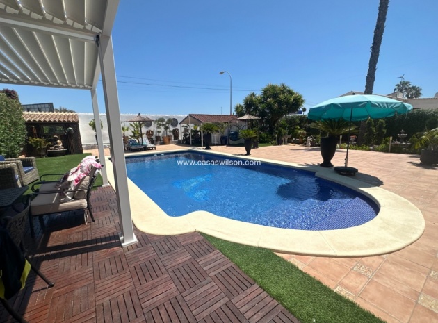 Återförsäljning - Villa - Torrevieja - san luis