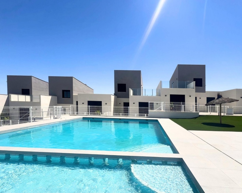 Townhouse - New Build - BAOS Y MENDIGO - Altaona Golf And Country Village