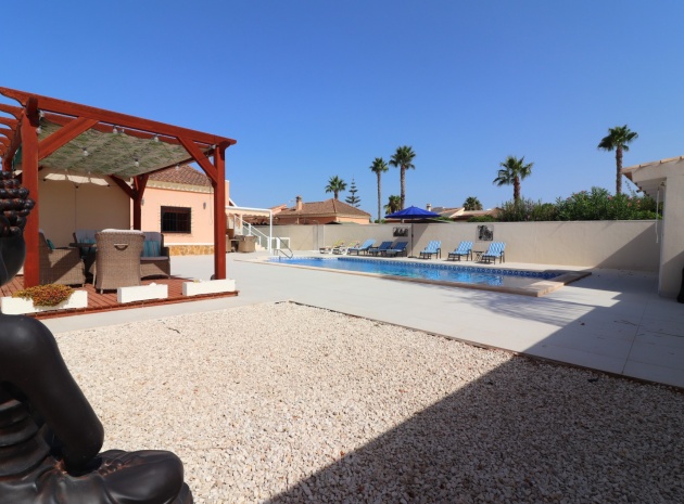 Återförsäljning - Villa - Formentera del Segura - Fincas de La Vega