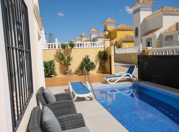 Revente - Villa - Orihuela Costa