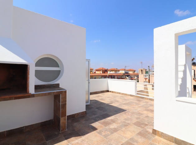 Resale - Villa - Torrevieja - El Salado