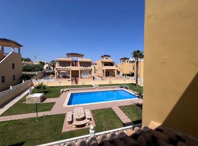 Återförsäljning - Villa - Orihuela - Villamartin