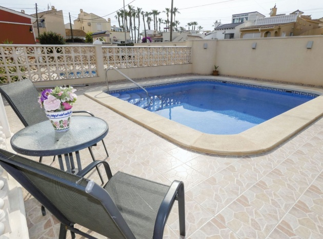 Wederverkoop - Villa - Playa Flamenca - Urb Horizonte