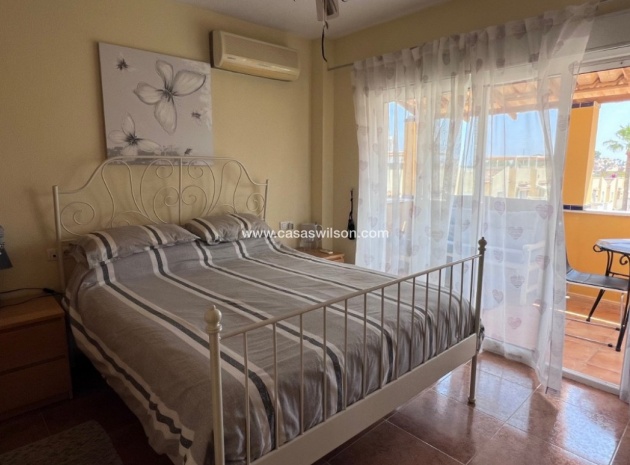 Resale - Villa - Villamartin - lomas del golf