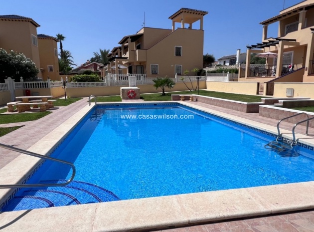 Resale - Villa - Villamartin - lomas del golf