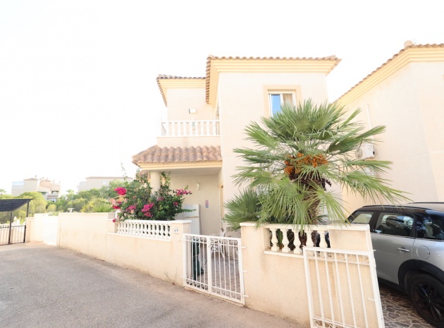 Resale - Villa - Playa Flamenca