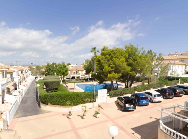 Resale - Townhouse - Los Altos - laderas del sol