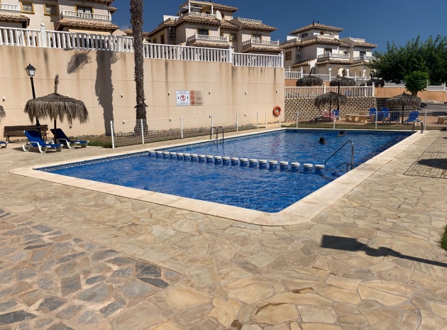 Återförsäljning - Villa - Cabo Roig - Lomas de Cabo Roig