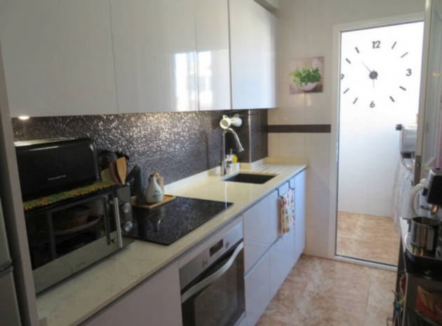 Resale - Apartment - Punta Prima - La Cinuelica