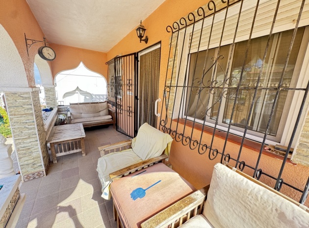 Resale - Villa - San Miguel de Salinas - balcon costa