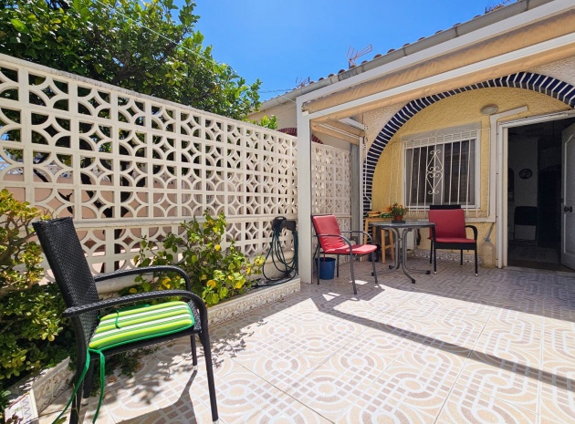 Återförsäljning - Bungalow - Torrevieja - Nueva Torrevieja