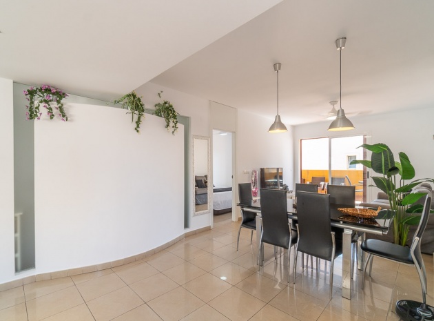 Resale - Apartment - Playa Flamenca - el bosque