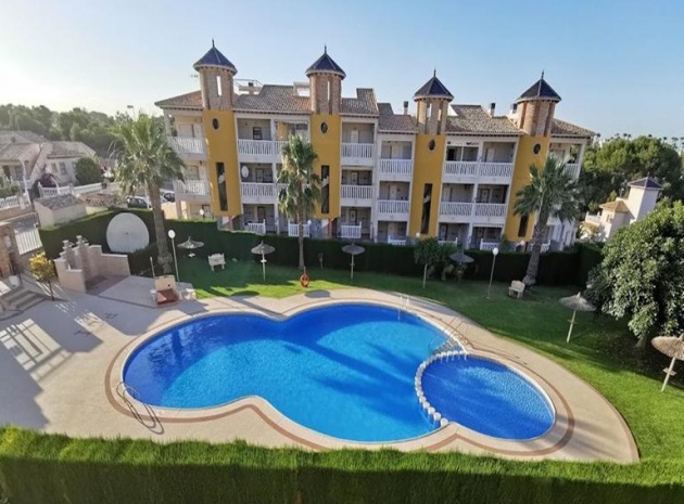 Resale - Villa - Villamartin - pinada golf