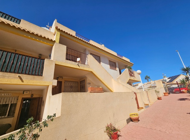 Resale - Apartment - La Zenia - amapolas