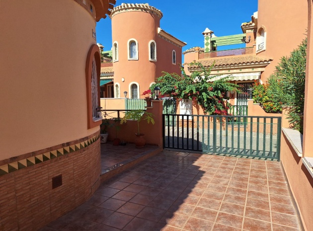 Wederverkoop - Villa - Playa Flamenca - villas san luis