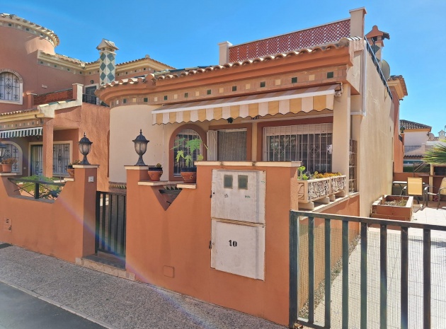 Återförsäljning - Villa - Playa Flamenca - villas san luis