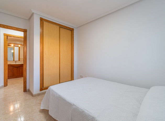 Wederverkoop - Appartement - Playa Flamenca - Laguna Golf