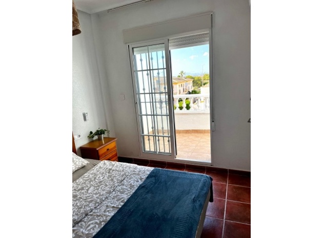 Resale - Townhouse - Playa Flamenca - las chismosas