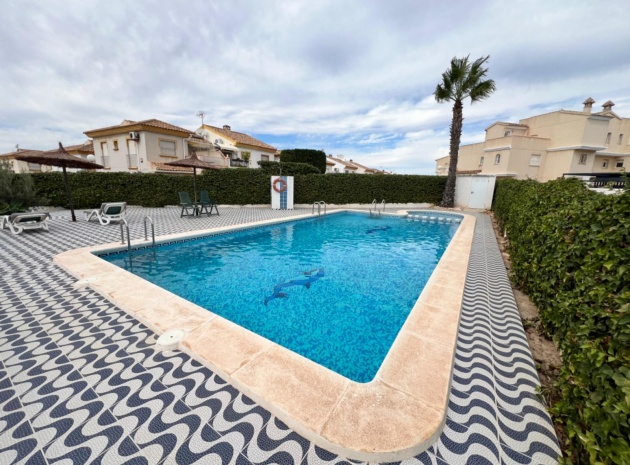 Resale - Townhouse - Playa Flamenca - las chismosas