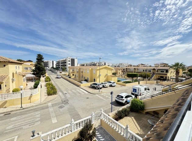 Återförsäljning - Lägenhet - Villamartin - lomas del golf