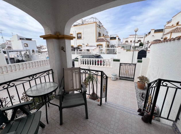 Resale - Townhouse - Los Montesinos - Entre Naranjos