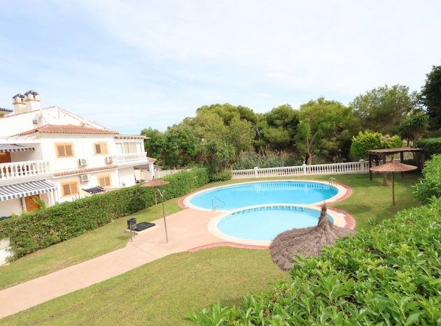 Resale - Apartment - Mil Palmeras - riomar