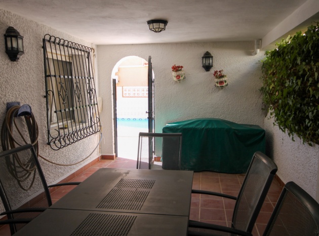 Resale - Villa - Villamartin - blue lagoon