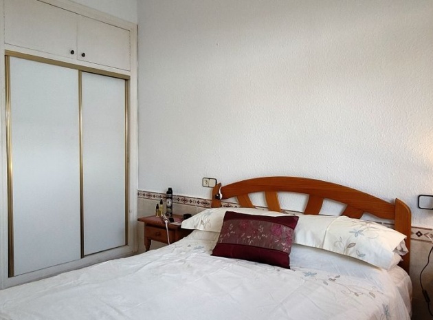 Resale - Bungalow - Villamartin - La Fuente