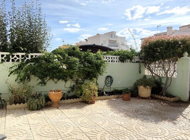 Resale - Bungalow - Villamartin - La Fuente