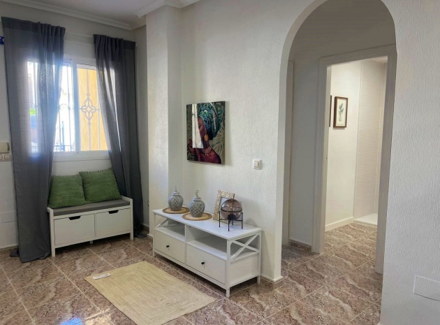 Resale - Apartment - Villamartin - colinas del presidente