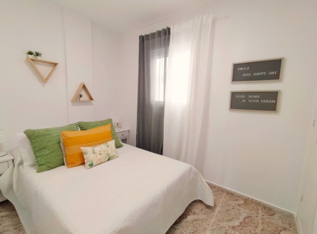 Revente - Appartement - Villamartin - colinas del presidente