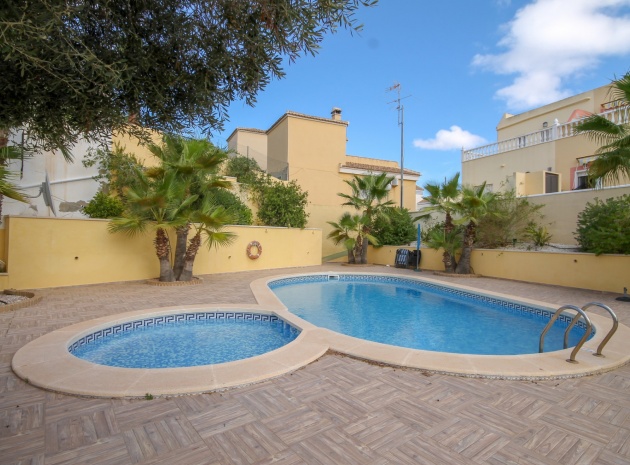 Resale - Townhouse - Villamartin - El Galan