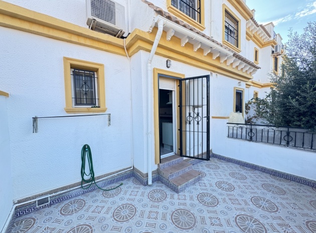 Resale - Townhouse - Torrevieja