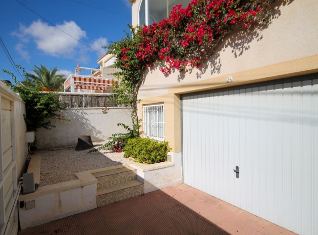 Resale - Villa - Villamartin - blue lagoon