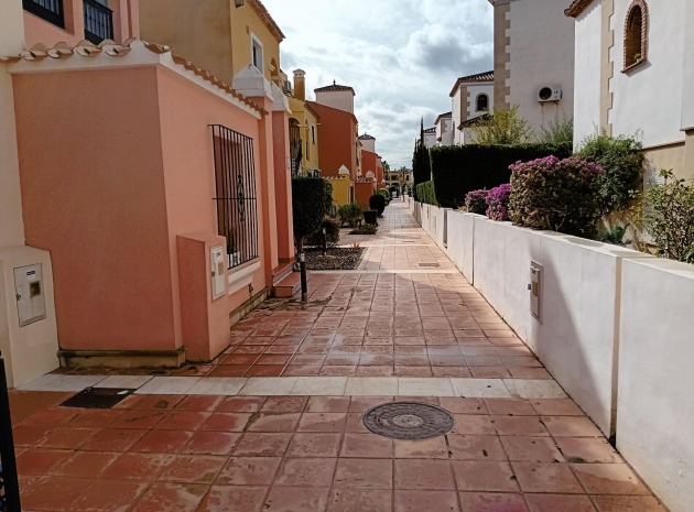 Resale - Townhouse - Algorfa - La Finca Golf