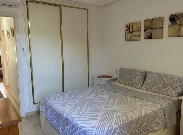 Revente - Appartement - Daya Nueva